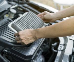  علت روغنی شدن فیلتر هوای ماشین