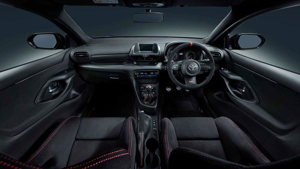 تویوتا GRMN یاریس رونمایی شد 2 تویوتا GRMN یاریس رونمایی شد